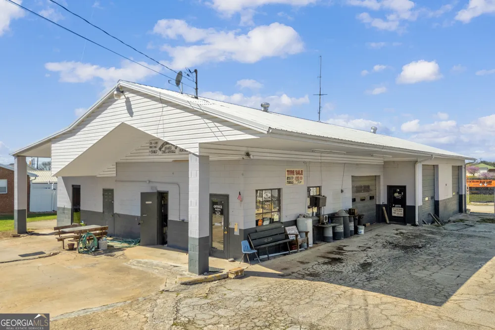 88 Maurice WAY Lavonia, GA 30553