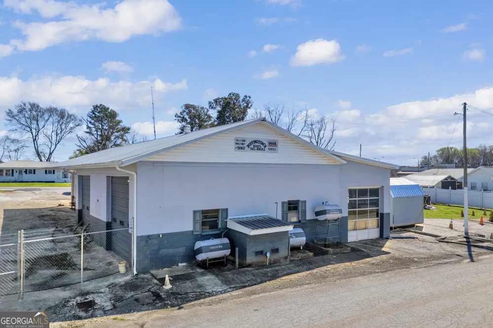 88 Maurice WAY Lavonia, GA 30553