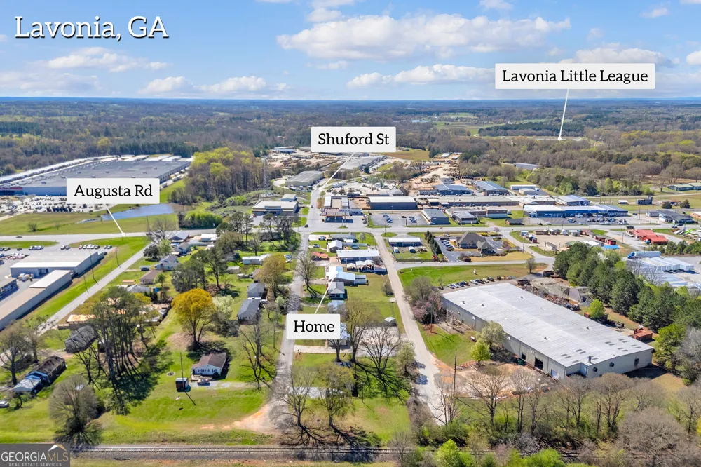 88 Maurice WAY Lavonia, GA 30553