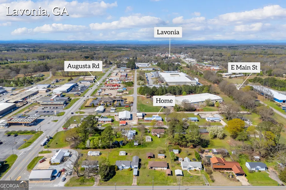 88 Maurice WAY Lavonia, GA 30553