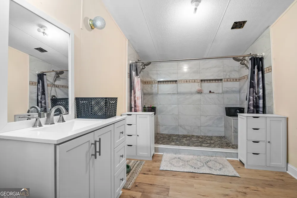 4609 Heidi DR Waycross, GA 31503