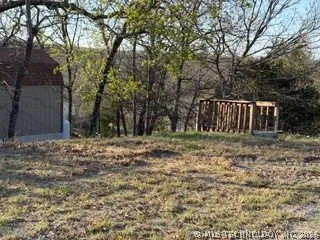 383 Hickory Canadian, OK 74425