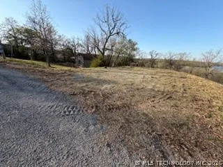 383 Hickory Canadian, OK 74425