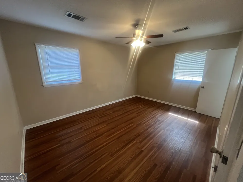 2103 Aimwell RD Vidalia, GA 30474