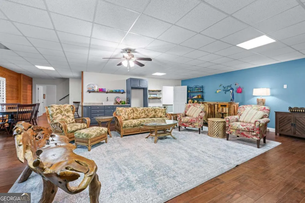65 Maude White RD Kingston, GA 30145