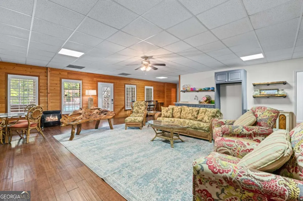 65 Maude White RD Kingston, GA 30145