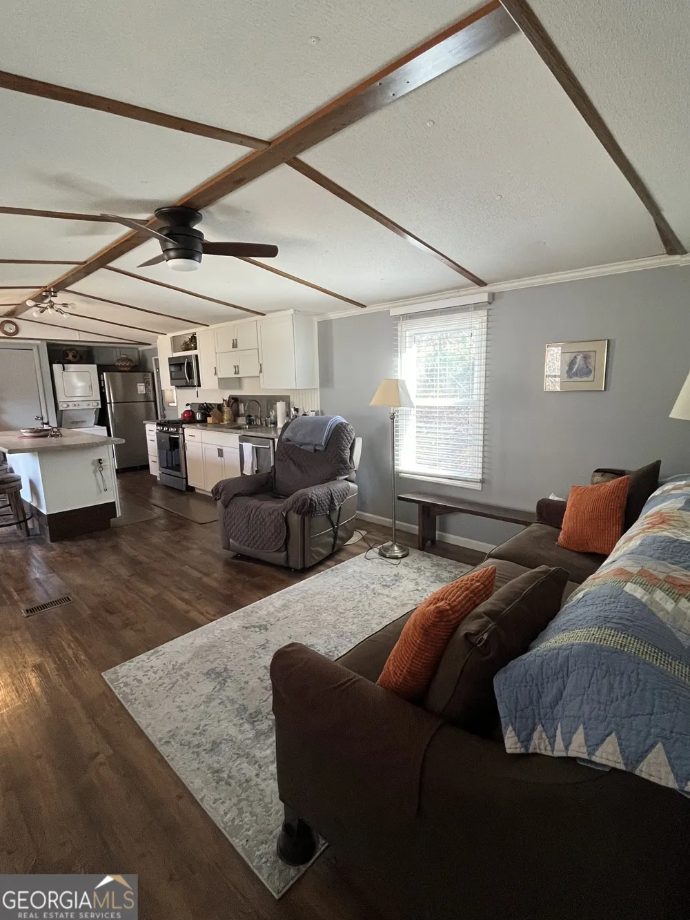 32 Nelson LN Hiawassee, GA 30546