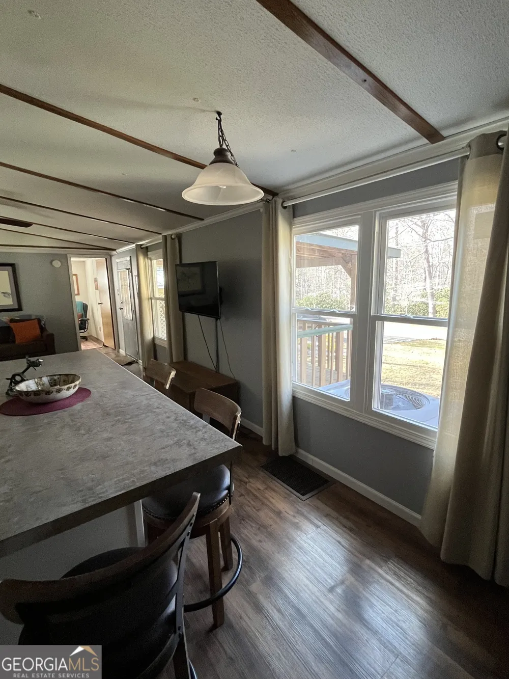 32 Nelson LN Hiawassee, GA 30546