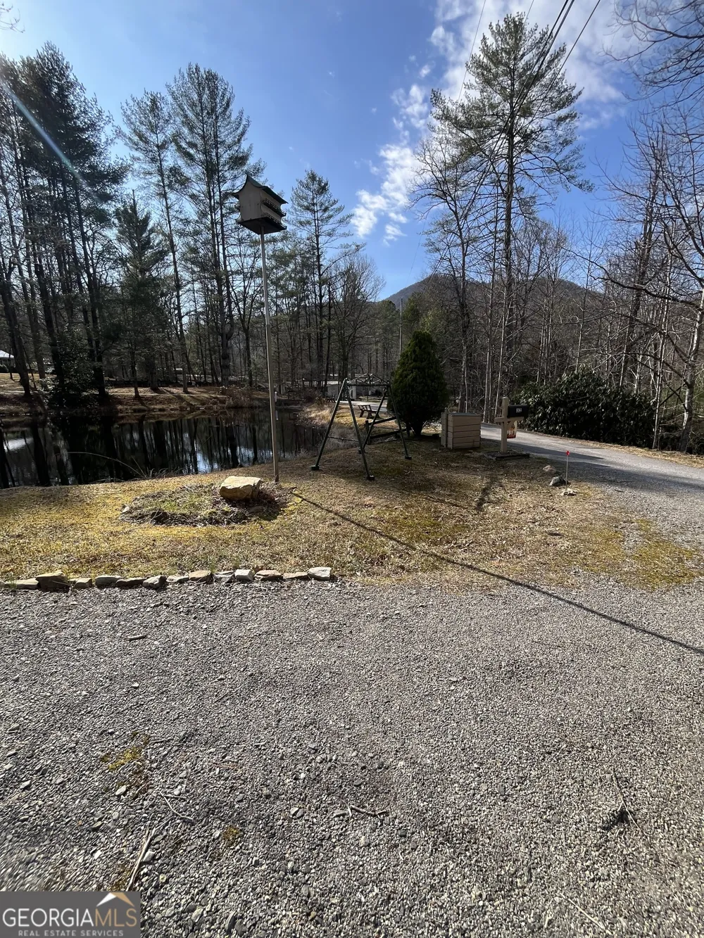 32 Nelson LN Hiawassee, GA 30546