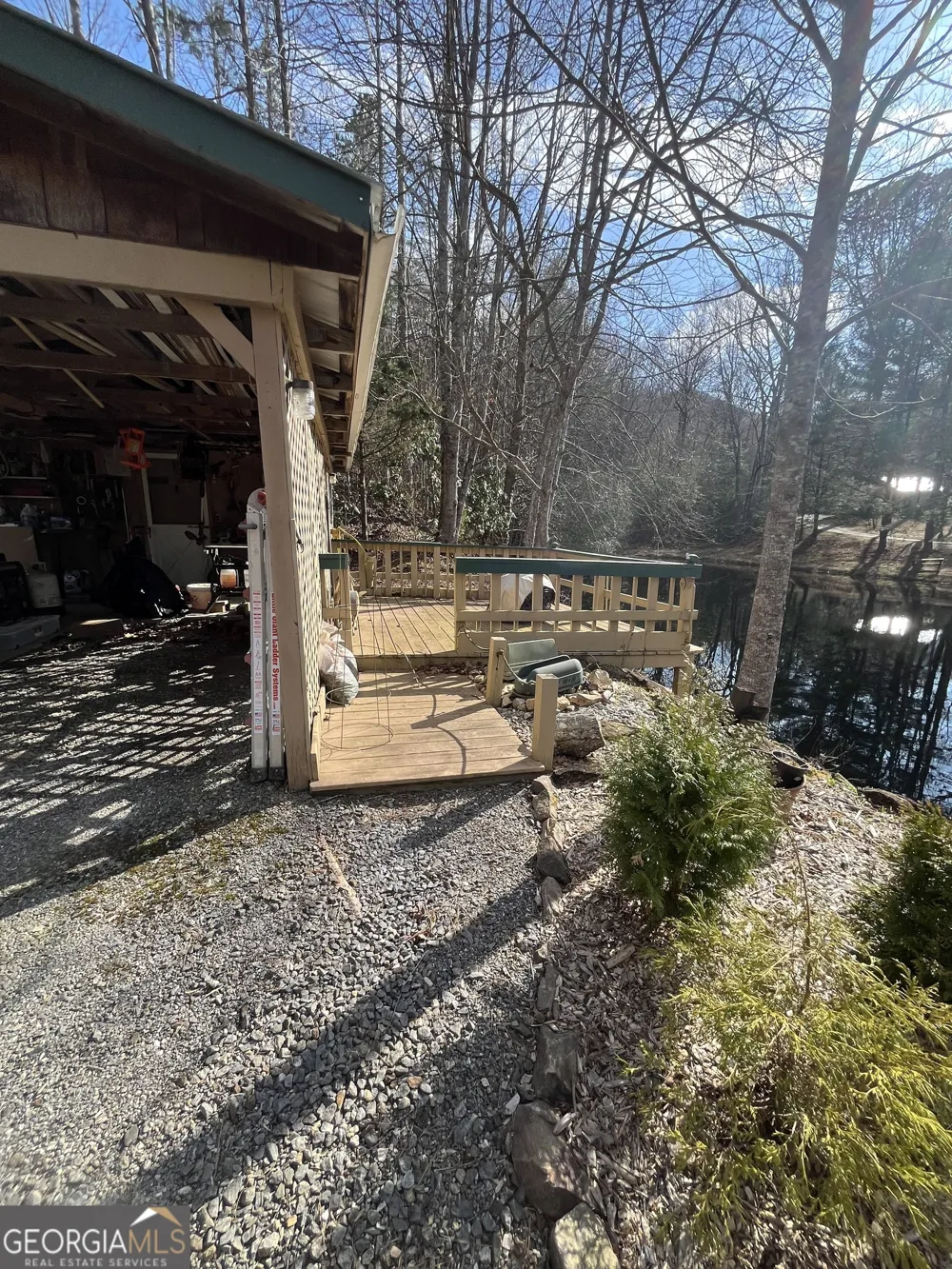32 Nelson LN Hiawassee, GA 30546