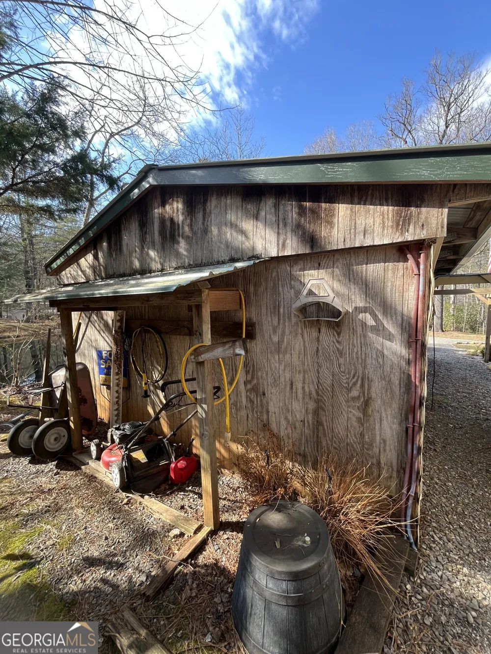 32 Nelson LN Hiawassee, GA 30546