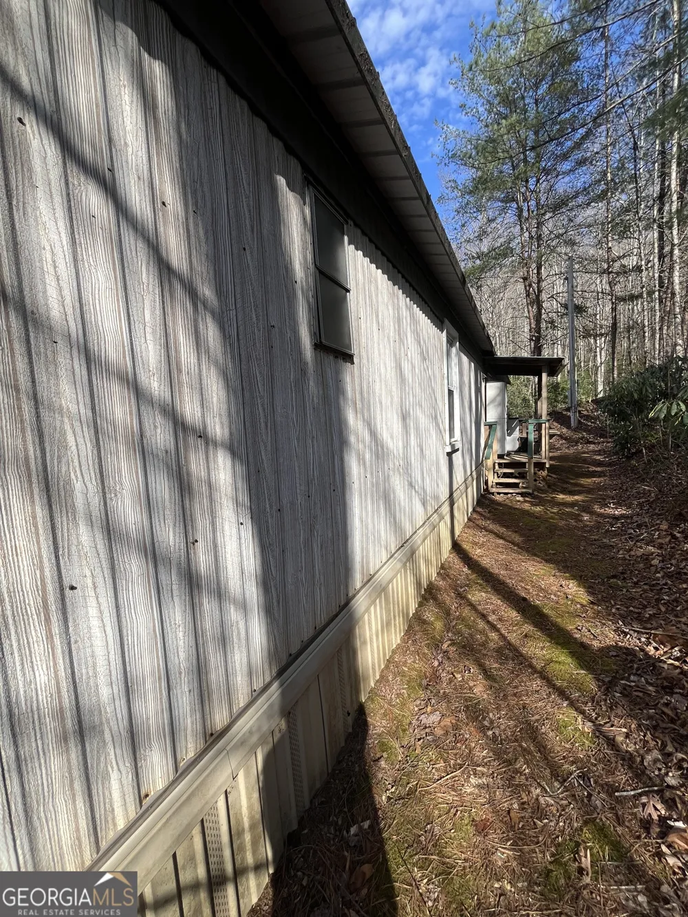 32 Nelson LN Hiawassee, GA 30546