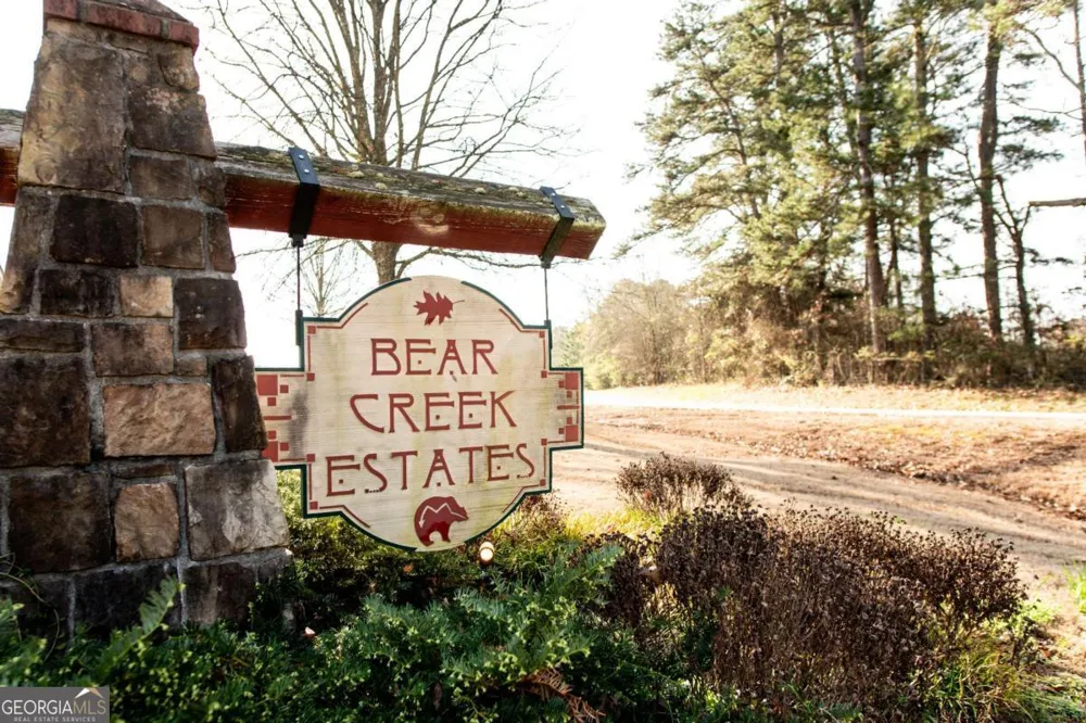 564 Bear Creek LN Bogart, GA 30622