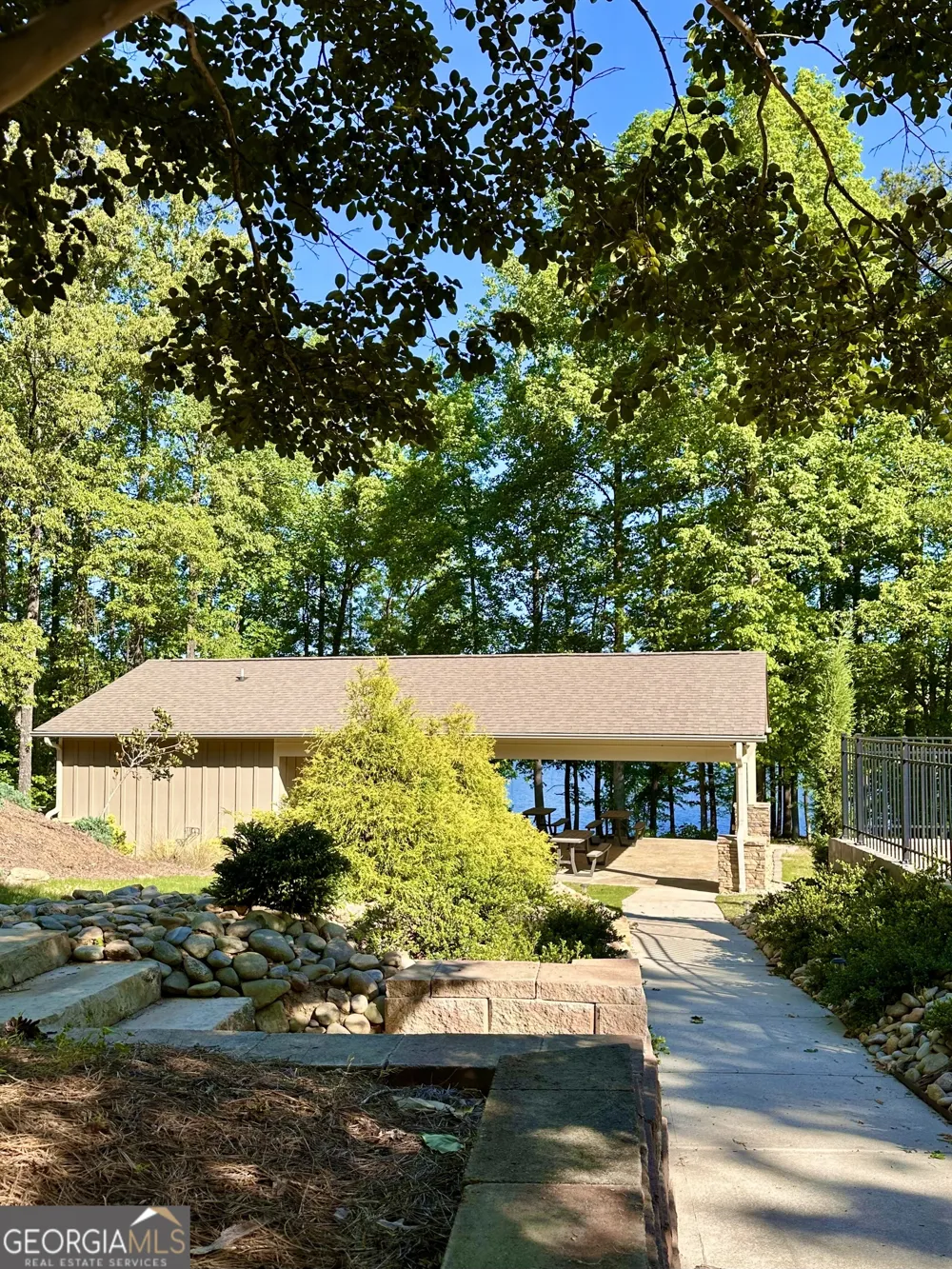 564 Bear Creek LN Bogart, GA 30622
