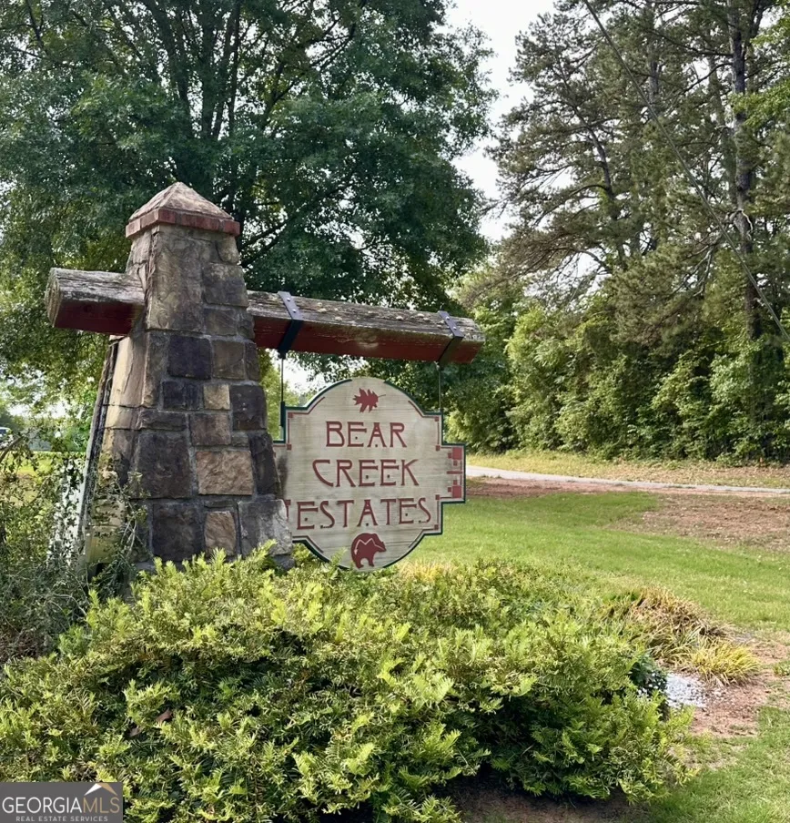 564 Bear Creek LN Bogart, GA 30622