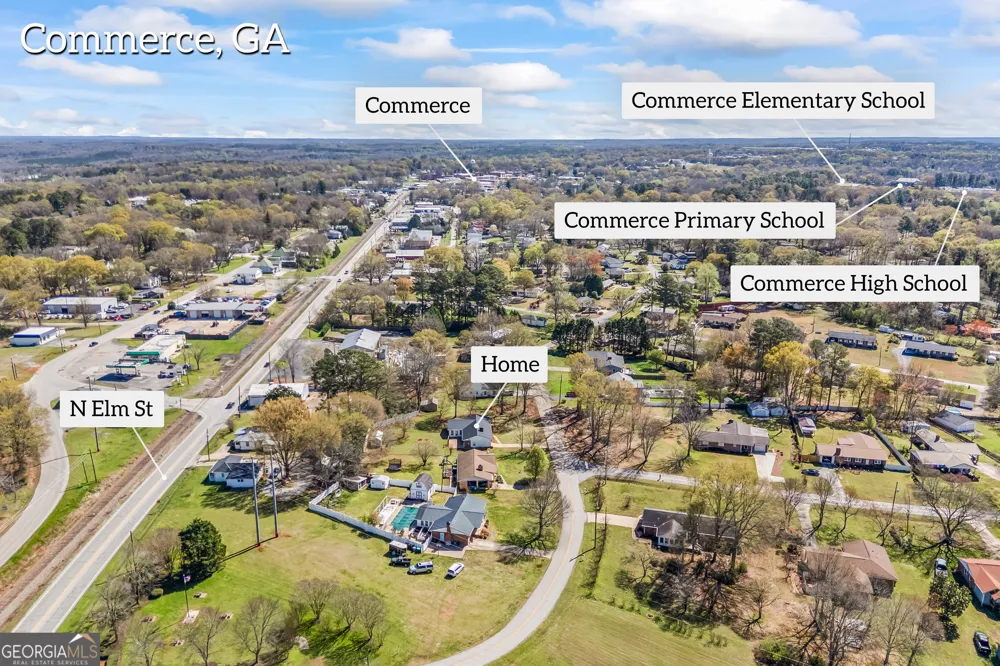 131 Roosevelt BLVD Commerce, GA 30529