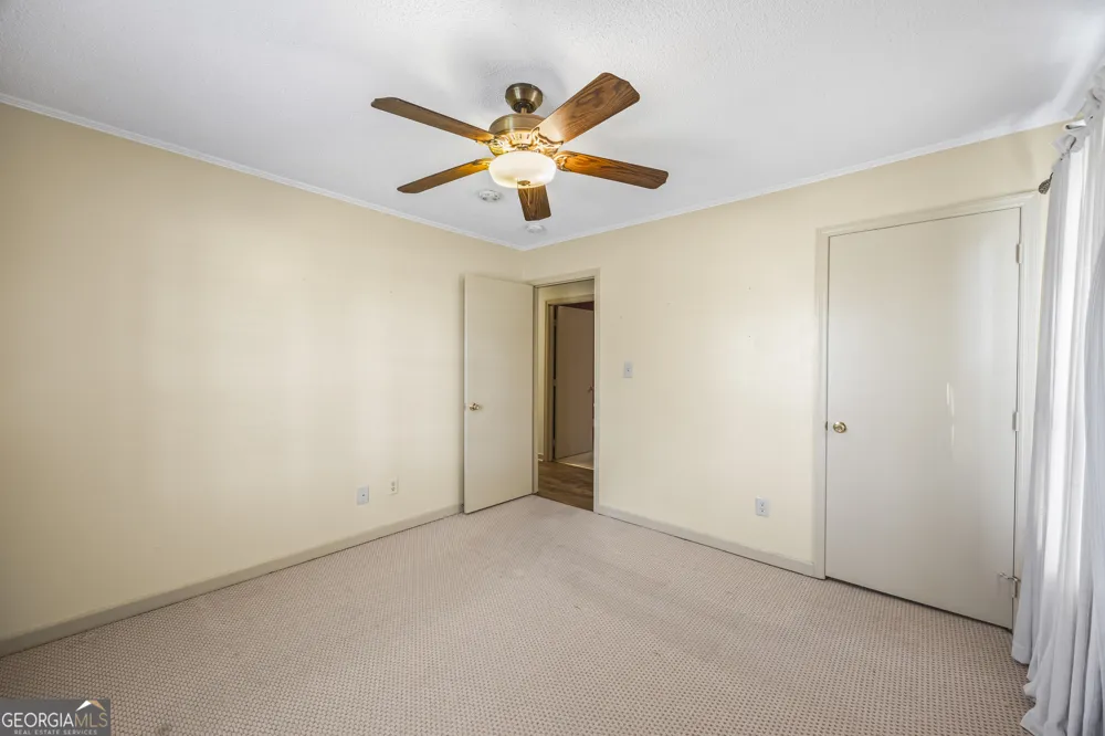 131 Roosevelt BLVD Commerce, GA 30529