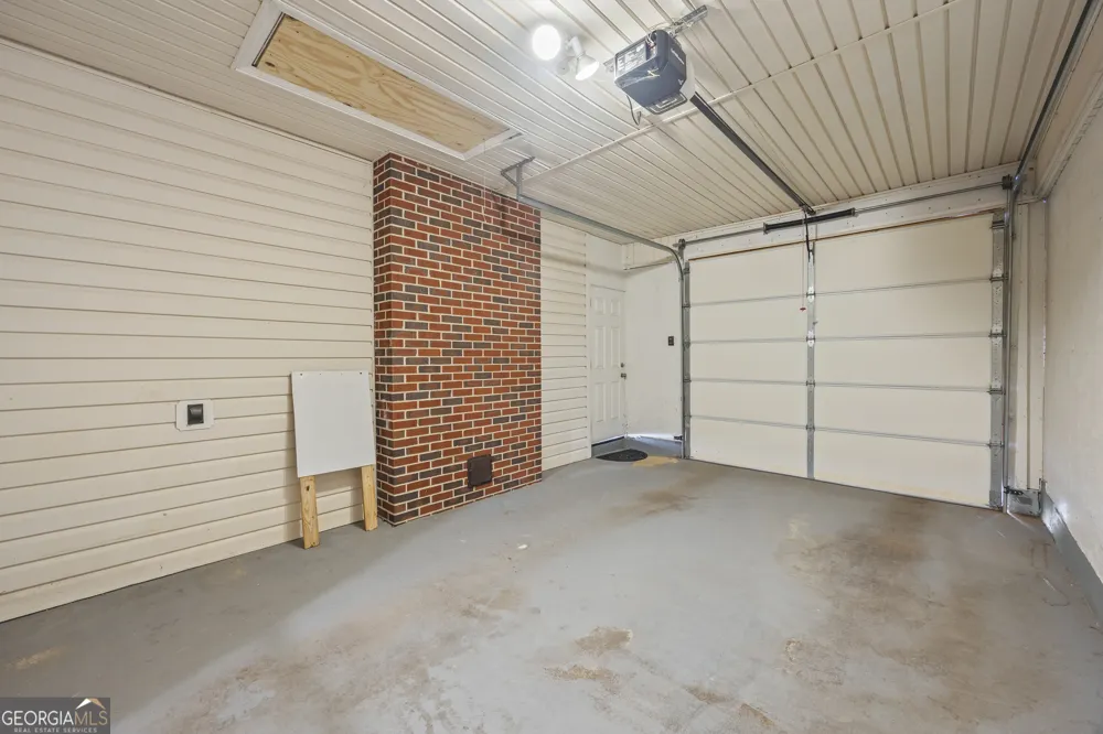 131 Roosevelt BLVD Commerce, GA 30529