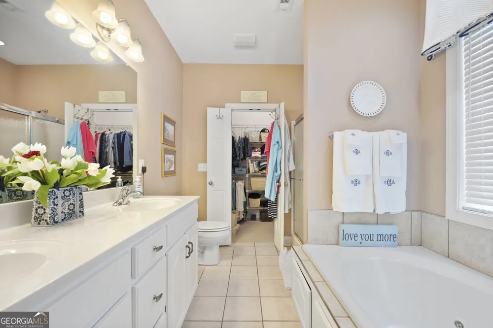 904 Sandy Dunes Dalton, GA 30721