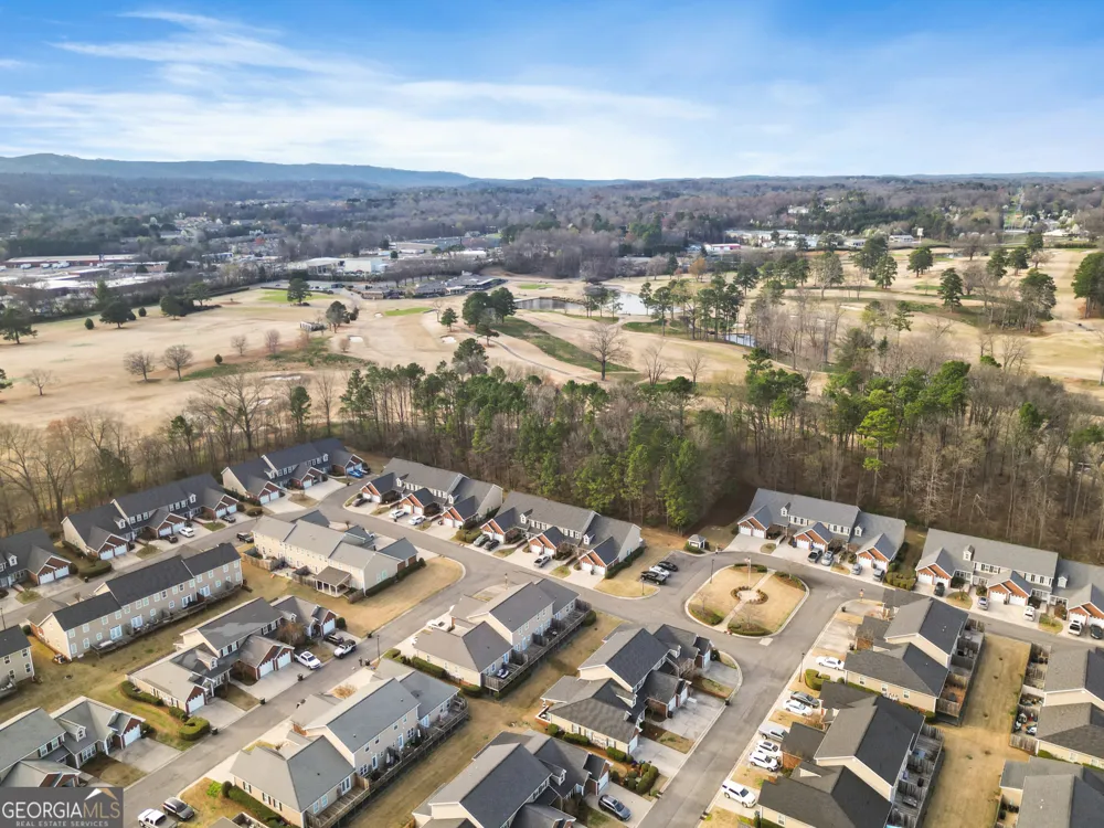 904 Sandy Dunes Dalton, GA 30721