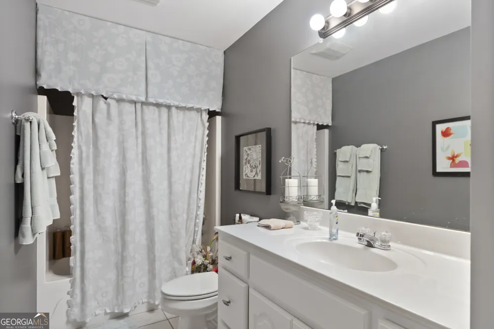 904 Sandy Dunes Dalton, GA 30721