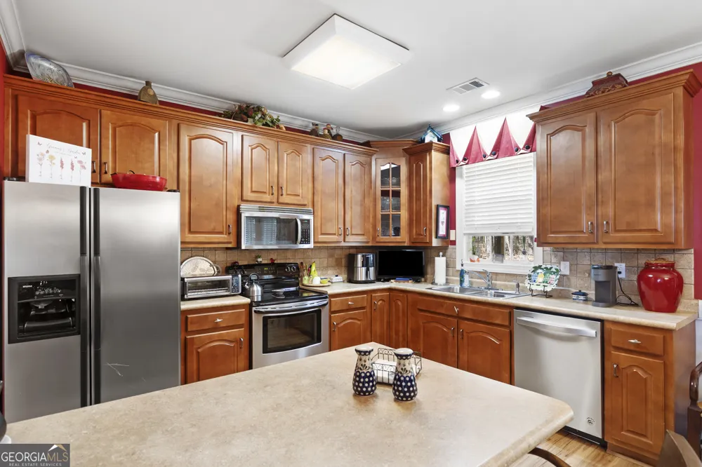904 Sandy Dunes Dalton, GA 30721