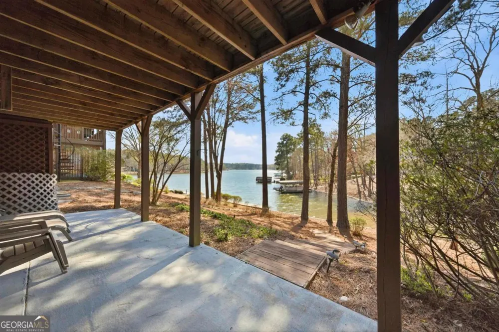 1073 Wharfside CT Greensboro, GA 30642