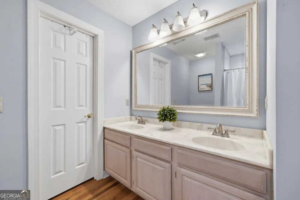 1073 Wharfside CT Greensboro, GA 30642
