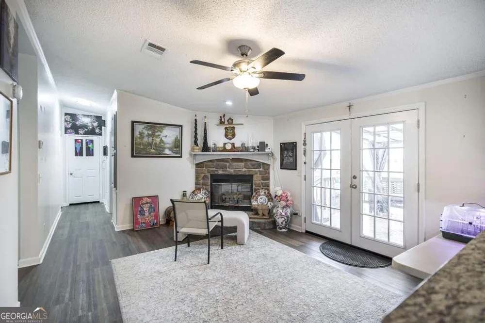 319 Pope RD Roberta, GA 31078