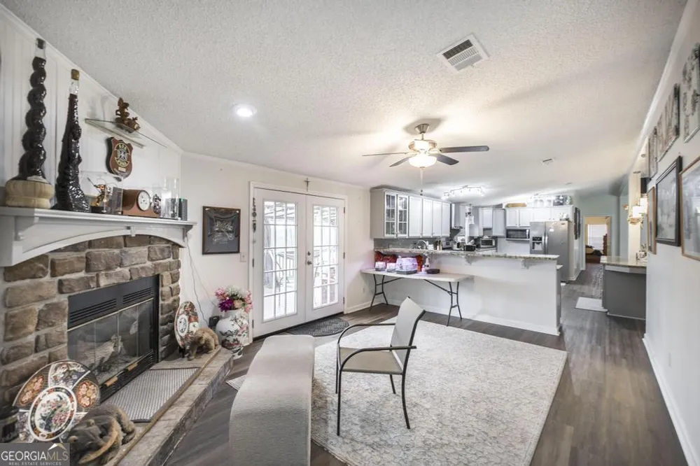 319 Pope RD Roberta, GA 31078