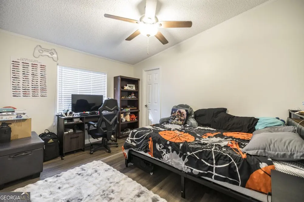 319 Pope RD Roberta, GA 31078