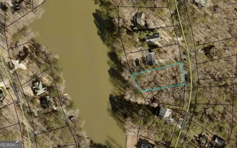 2114 Lakeview PKWY