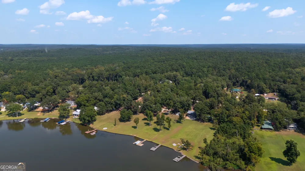 1631 ARROWHEAD RD Greensboro, GA 30642
