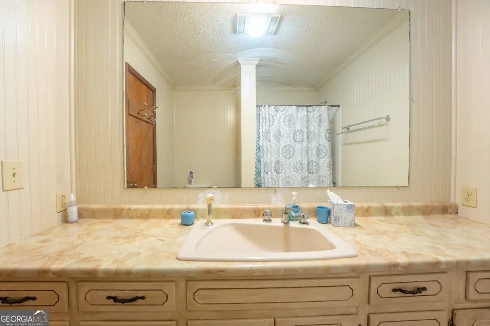 375 Western WAY Rabun Gap, GA 30568