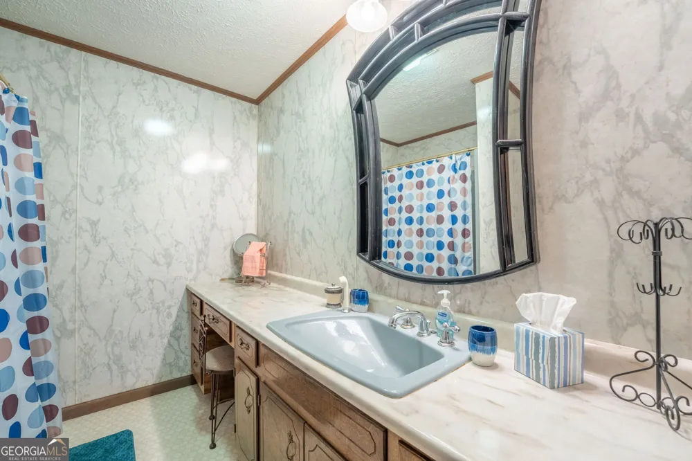 375 Western WAY Rabun Gap, GA 30568