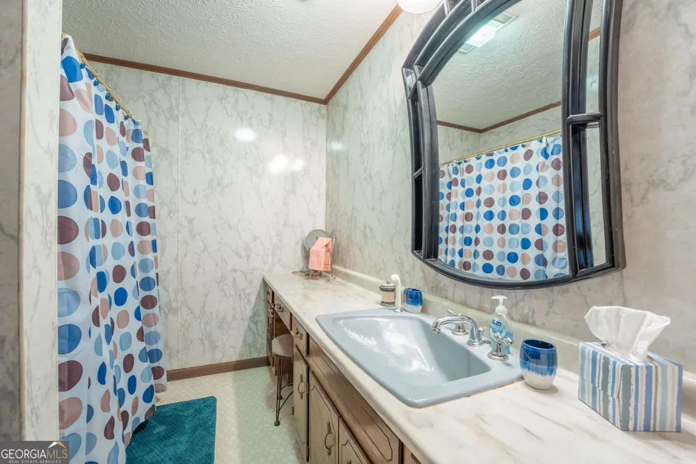 375 Western WAY Rabun Gap, GA 30568