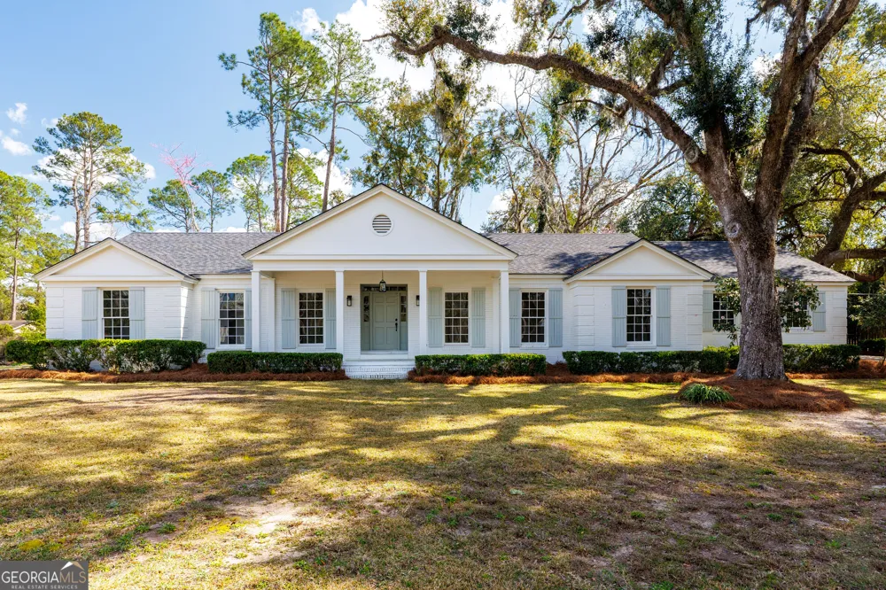 2307 Riverhill DR Valdosta, GA 31602