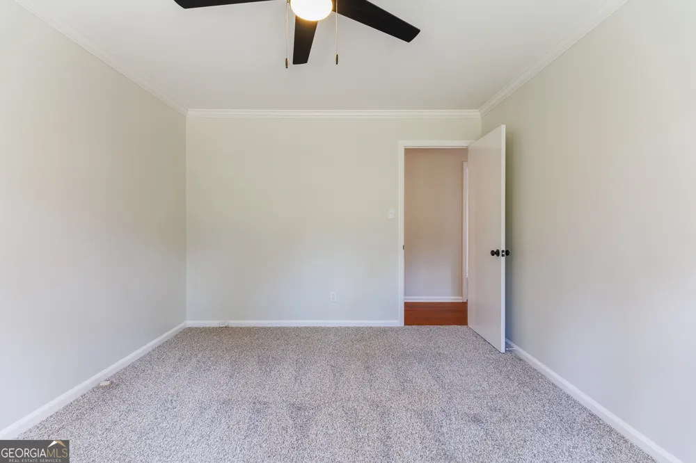 2307 Riverhill DR Valdosta, GA 31602