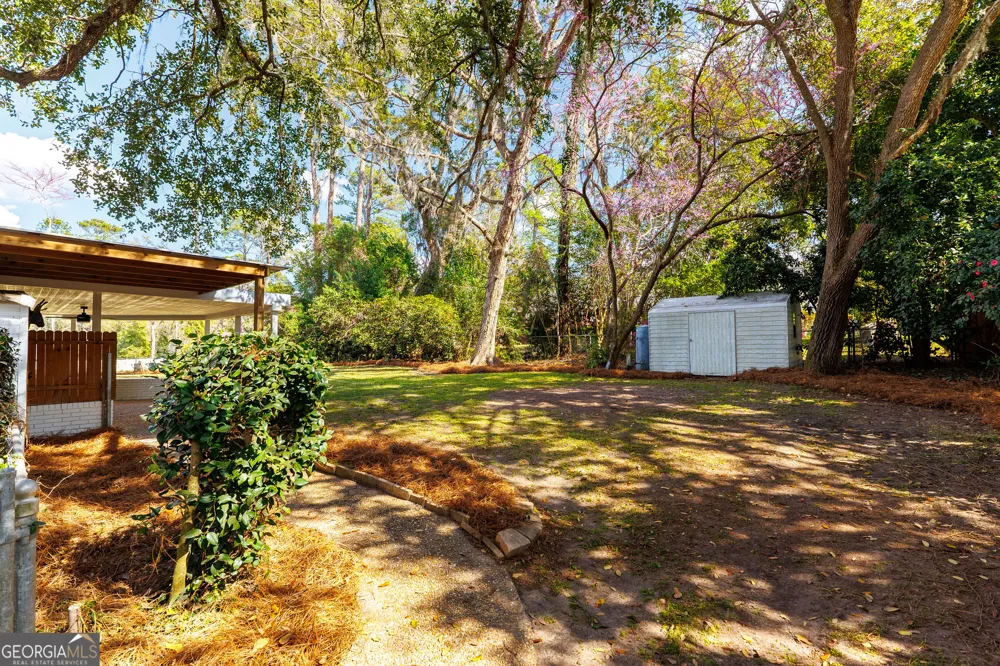2307 Riverhill DR Valdosta, GA 31602