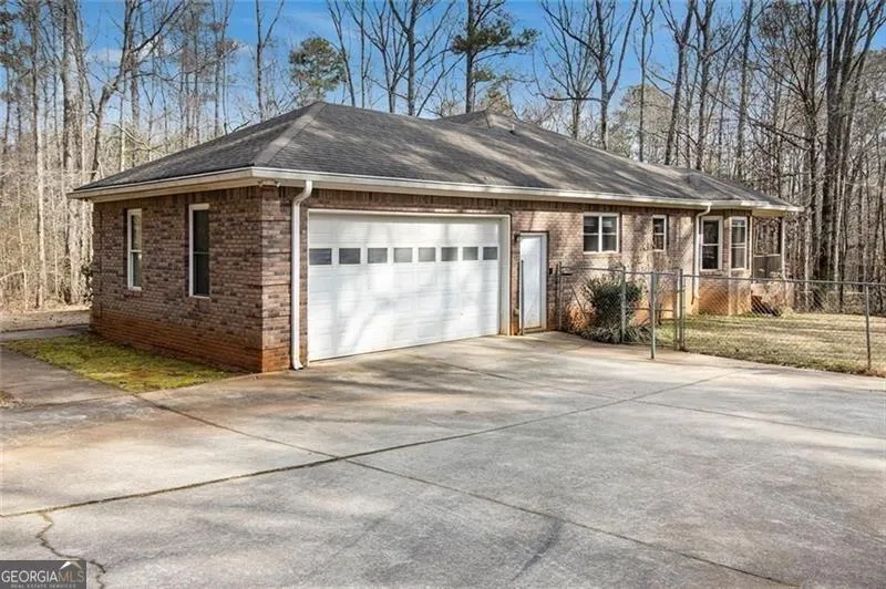 490 Dorsey RD Hampton, GA 30228