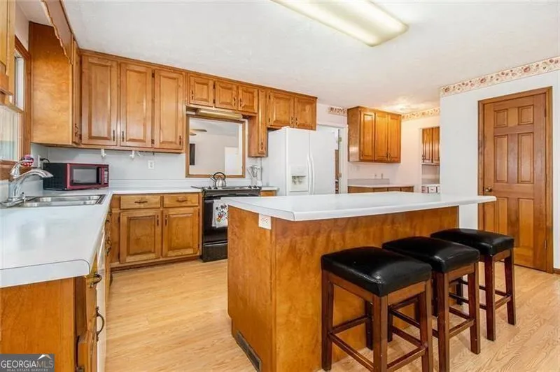 490 Dorsey RD Hampton, GA 30228