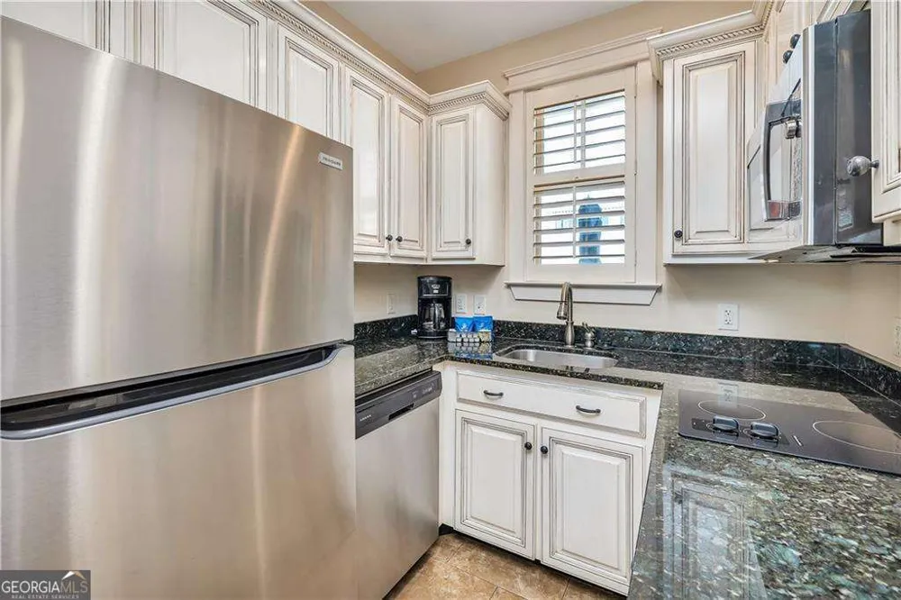 1015 Beachview DR St. Simons, GA 31522