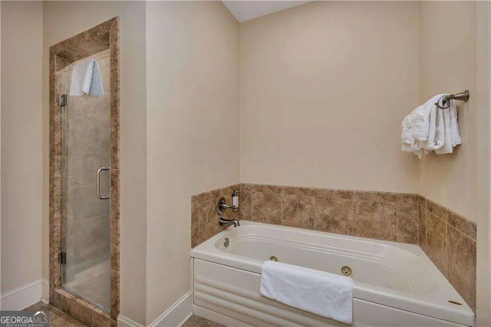 1015 Beachview DR St. Simons, GA 31522