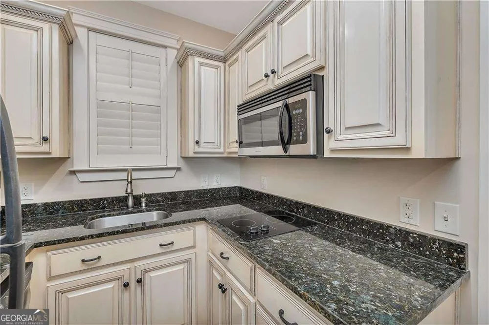 1015 Beachview DR St. Simons, GA 31522