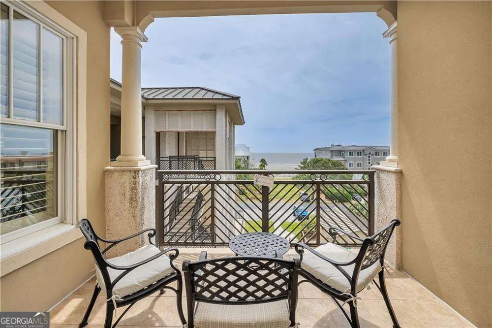 1015 Beachview DR St. Simons, GA 31522