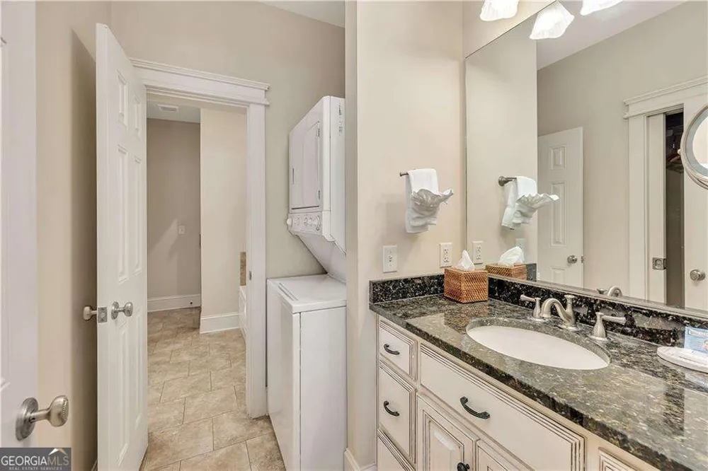 1015 Beachview DR St. Simons, GA 31522