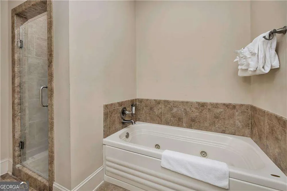 1015 Beachview DR St. Simons, GA 31522