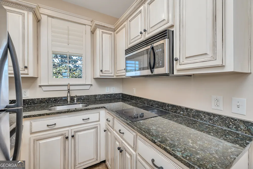 1015 Beachview DR St. Simons, GA 31522