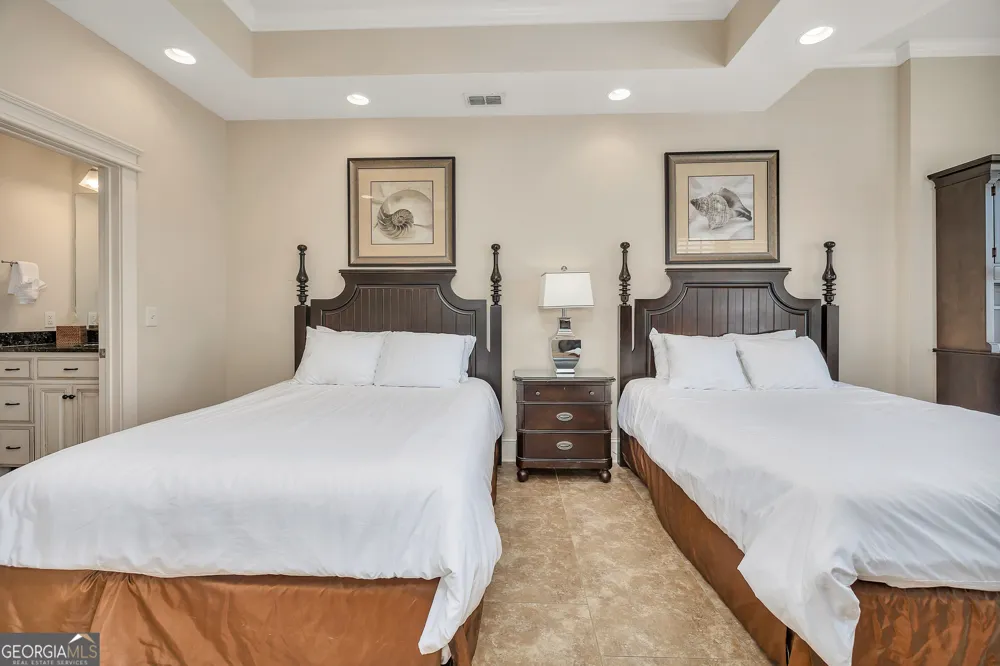 1015 Beachview DR St. Simons, GA 31522