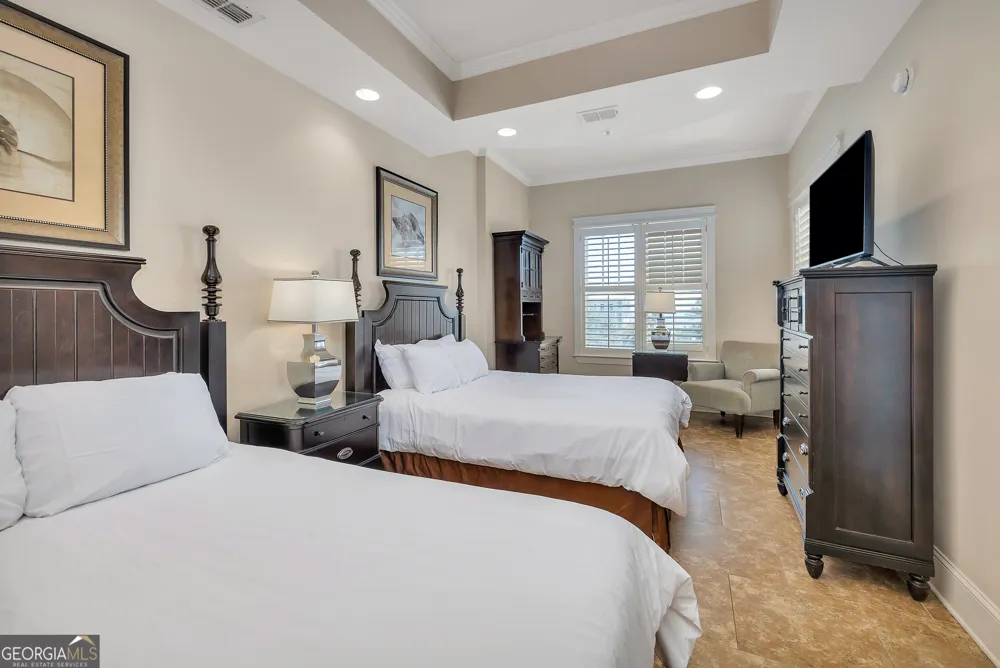 1015 Beachview DR St. Simons, GA 31522